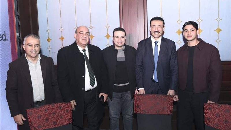 النائب محمد رزق 