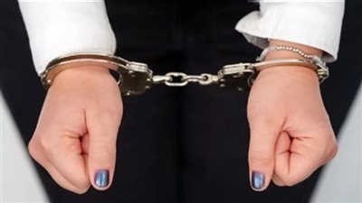 غسلت 60 مليون من مقاطع خادشة.. صانعة محتوى تواجه الحبس 7 سنوات