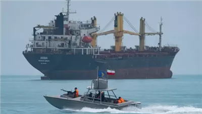 عنوان شرايين العالم المحفوفة بالمخاطر.. كيف تتحكم 6 مضايق بحرية في مصير الاقتصاد العالمي؟