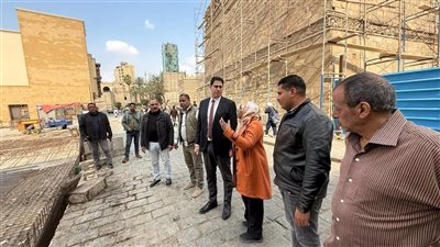 أحمد العدل يتفقد مشروعات تطوير القاهرة التاريخية ويوجه برفع مستوى النظافة