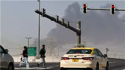 الإمارات تتصدى لتهديدات إيرانية.. سقوط شظايا في دبي يودي بحياة مقيم