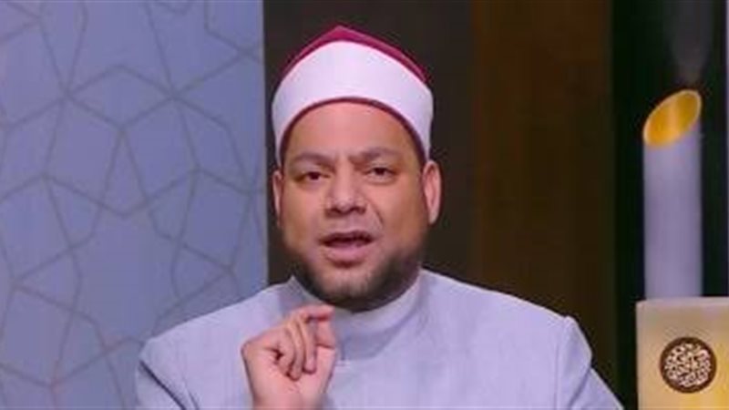 الدكتور مصطفى عبد السلام، إمام جامع عمرو بن العاص
