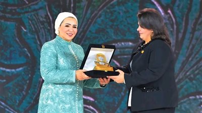  انتصار السيسي تكرم المستشارة إيريني مجدي ضمن احتفالية 