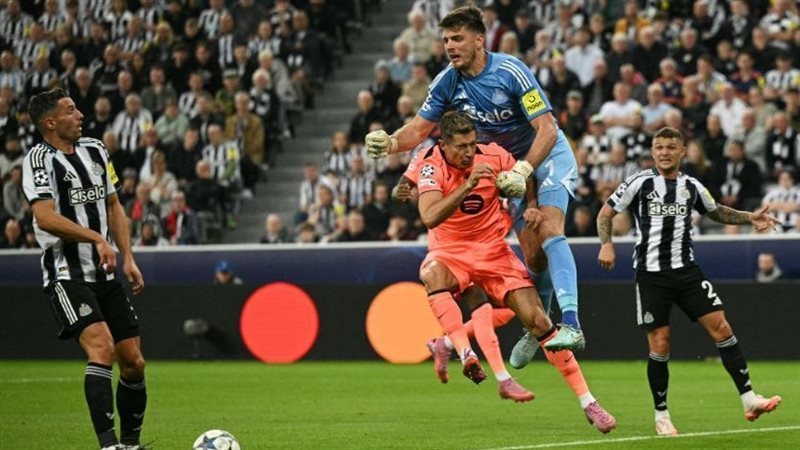 برشلونة ونيوكاسل