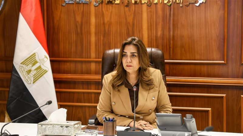 وزيرة التنمية المحلية 
