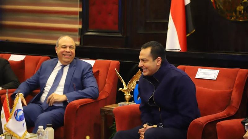 جانب من الاجتماع 