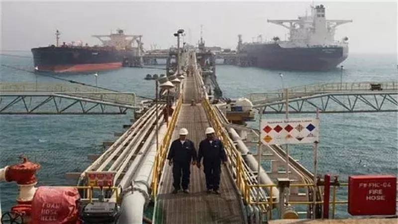  الموانئ النفطية 