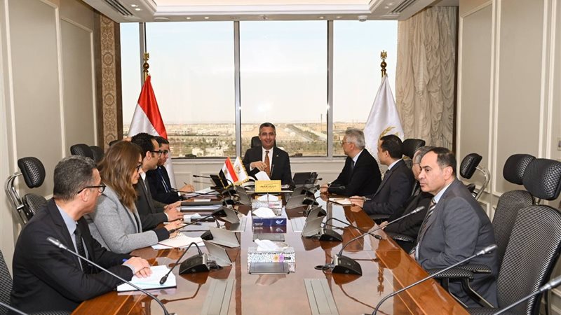 وزير التموين