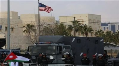 الخارجية الأمريكية تعلق جميع خدماتها القنصلية في الأردن بسبب التوترات الإقليمية