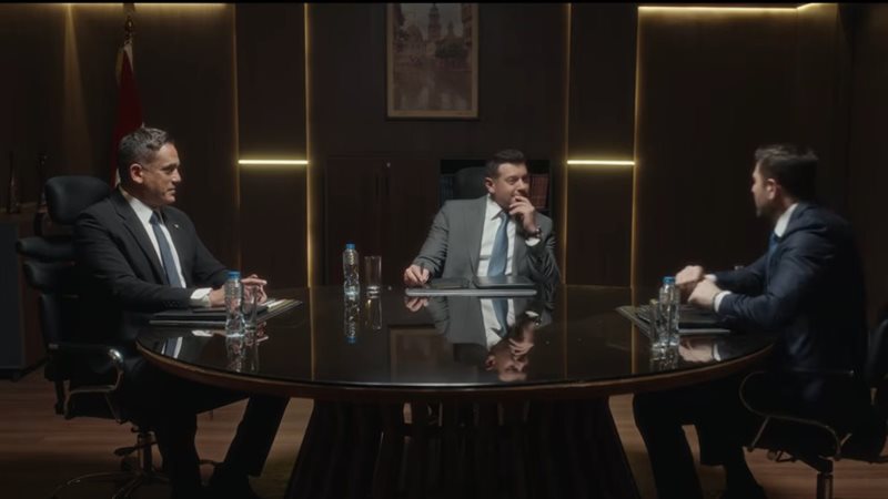 مسلسل رأس الأفعى