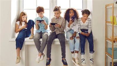  دراسة توضح أثر الإفراط في مشاهدة الفيديوهات.. تفاصيل