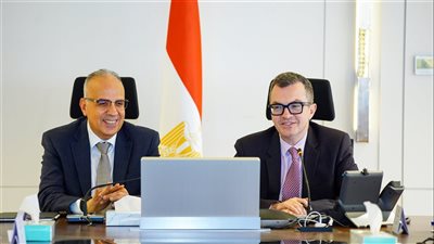 وزيرا التخطيط والري يناقشان مقترح الخطة الاستثمارية للعام المالي 2026/2027