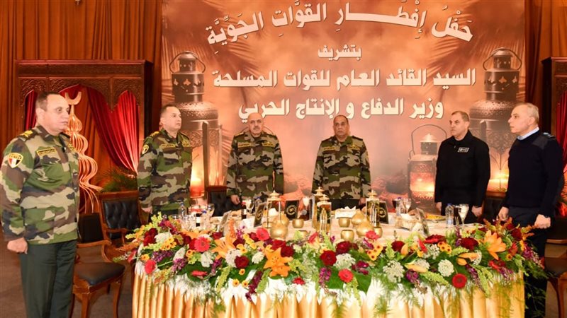 القائد العام للقوات المسلحة 