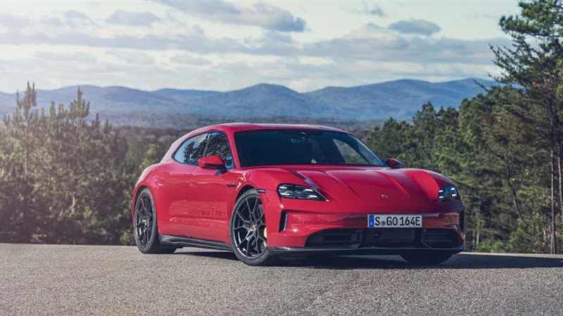 اختبار أولي بورش تايكان GTS سبورت