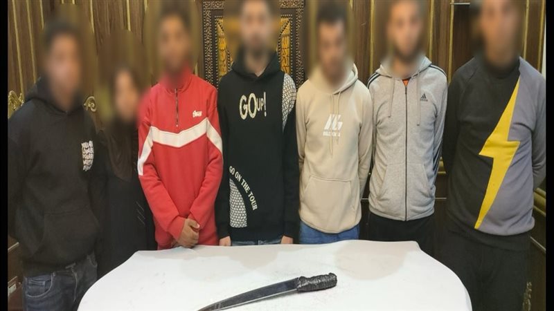 المتهمين 