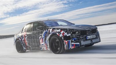 بي إم دبليو iX3 وi3 موديل 2027: الابتكار في السيارات الكهربائية الفاخرة
