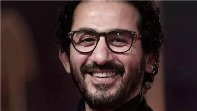 أحمد حلمي يشيد بأداء حمزة العيلي في 