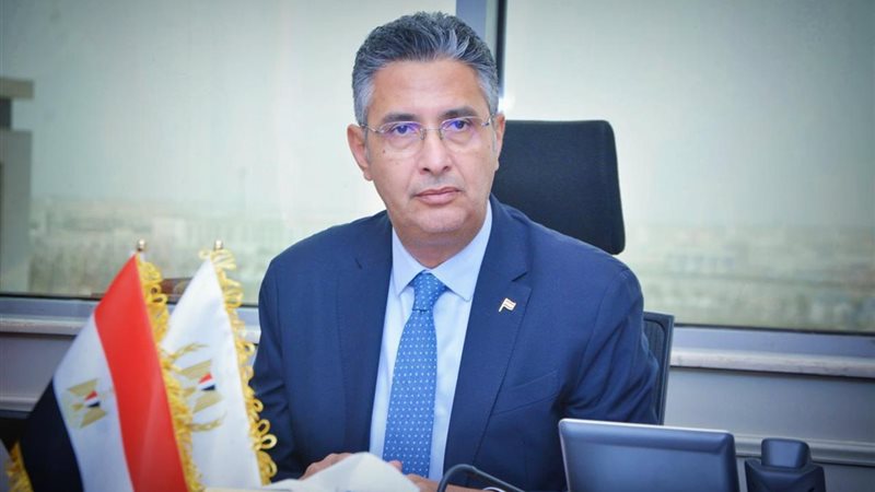 وزير التموين 