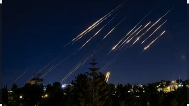 إيران 