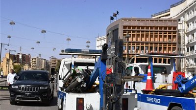 محافظ أسوان يوجه لتكثيف الحملات بأسوان لضبط الدراجات النارية المخالفة والحد من التلوث الضوضائى 