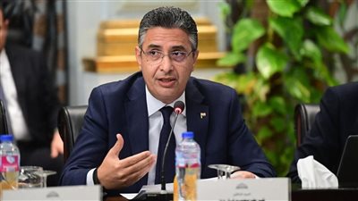 التموين تبحث تطوير برامج الحماية الاجتماعية والتوسع في التحول الرقمي ونظم المعلومات