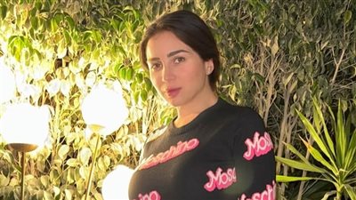 أول ظهور لـ مي عز الدين بعد أزمتها الصحية.. صورة تطمئن الجمهور