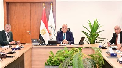 سويلم يرفع درجة الاستعداد لموسم الذروة: إنهاء تطهيرات الترع قبل أبريل 