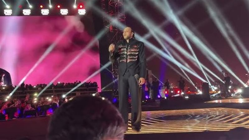 ويجز من حفلات الأهرامات