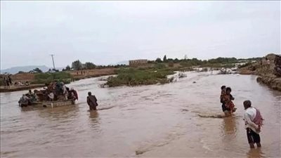 اليمن.. ارتفاع ضحايا السيول في تعز إلى 15 قتيلا و9 مفقودين (فيديو)