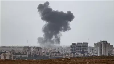 الجيش الإسرائيلي يشن أكثر من 140 غارة على إيران خلال 24 ساعة