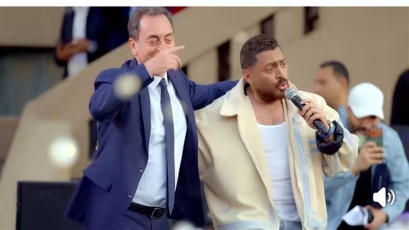 تامر حسني مع سفير فرنسا
