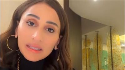 دينا الشربيني ودرة وغريب ودياب يدعمون «عينيك في عينينا» لمكافحة مسببات العمى