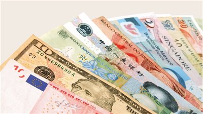 أسعار العملات العربية والأجنبية اليوم الثلاثاء 31 مارس 2026 في البنوك