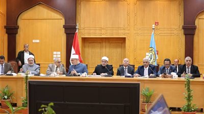 مجلس جامعة الأزهر يثمن حكمة القيادة السياسية في التعامل مع الأحداث الجارية