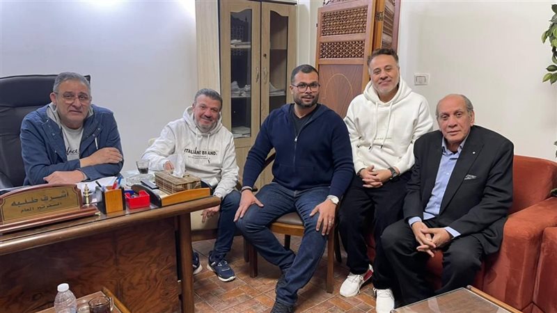 أحمد عبدالله محمود أثناء التحقيق معه بمقر نقابة الممثلين