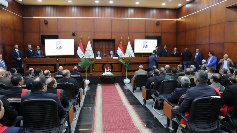 وزير العدل يلتقي قضاة الاستئناف والمحاكم الابتدائية 