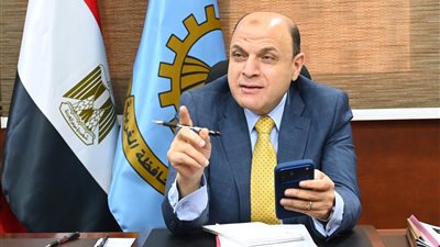 محافظ الغربية يناقش مع النواب والشيوخ خطط تطوير الخدمات وتحسين جودة الحياة