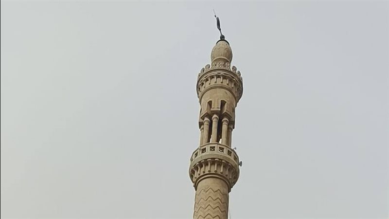 المئذنة المائلة
