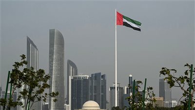 وفاة مصري وإصابات وأضرار جسيمة بعد سقوط شظايا اعتراضية بمنشآت حبشان للغاز