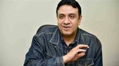 ابن شقيق عبد الحليم حافظ يكشف سبب فتح مقبرته وسبب وفاته
