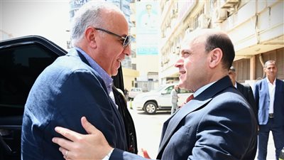 محافظ الغربية يبحث مع وزير الري تعظيم الاستفادة من أصول الموارد المائية