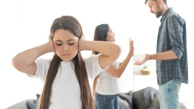 ندوب الطفولة لا تندمل.. الطلاق يرفع خطر الإصابة بالسكتة الدماغية بنسبة 61%