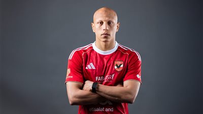 وكيل عمرو الجزار لاعب الأهلي يوضح حقيقة إصابته: جاهز بنسبة 100% 