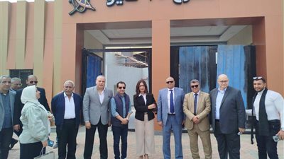 وزيرة الثقافة تتفقد مسرح وسيرك 15 مايو تمهيدًا لافتتاحه الشهر المقبل