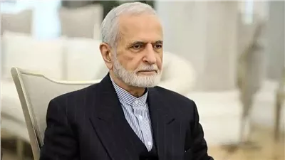 وفاة كمال خرازي متأثرًا بإصابته في غارة استهدفت منزله بإيران