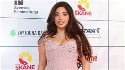 مايان السيد تخطف الأنظار بإطلالة جذابة بمالمو للسينما العربية