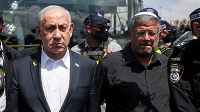 تحت رعاية بن غفير..هتافات “الموت للعرب” تشعل التوتر في القدس واقتحامات واشتباكات