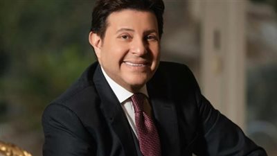 أخر التطورات الصحية للفنان هاني شاكر بعد مرور 20 يوم على تواجده بباريس