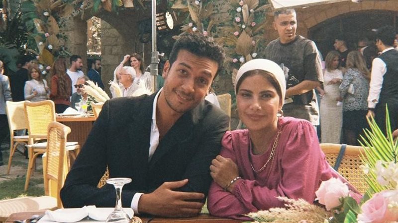 أحمد عبد الوهاب وصبا مبارك