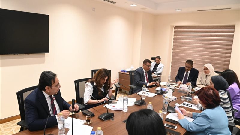 خلال اجتماع اللجنة
